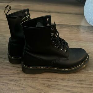 Doc Martens - Black